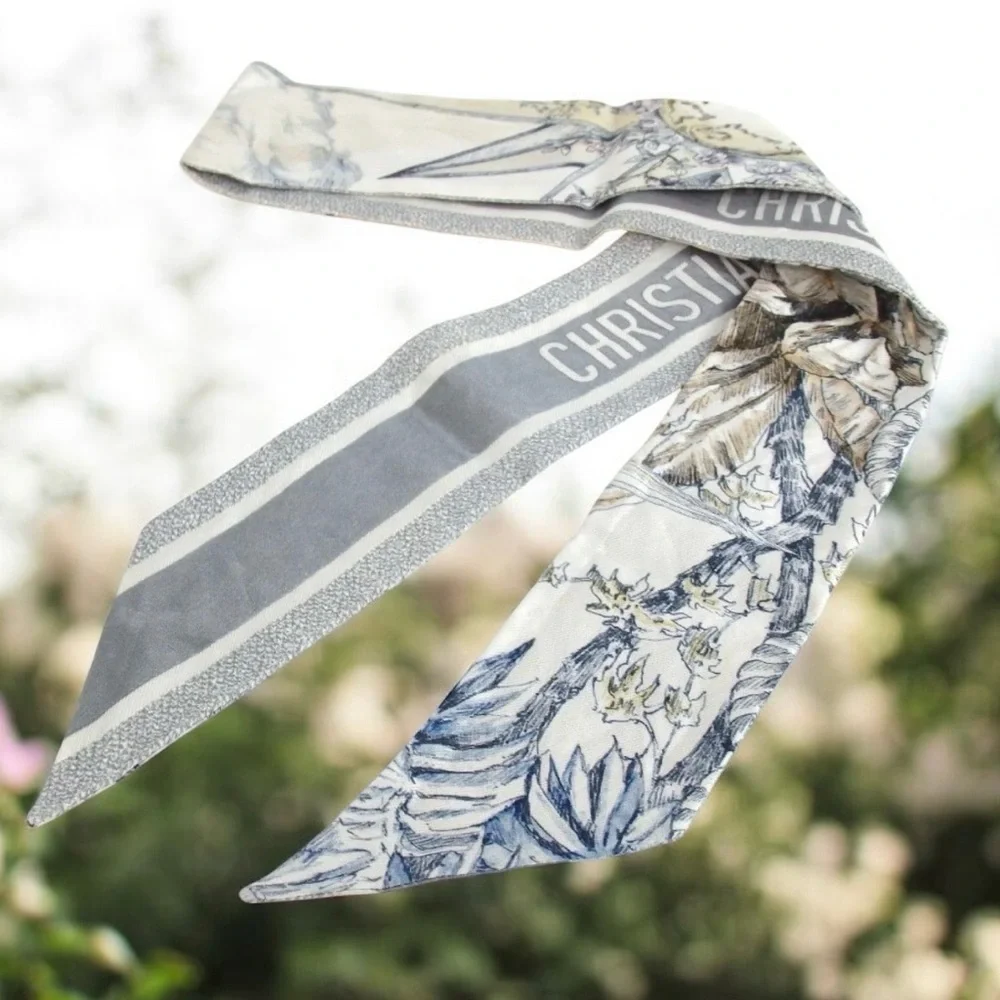 DIOR Floral Silk Scarf 😍🌸